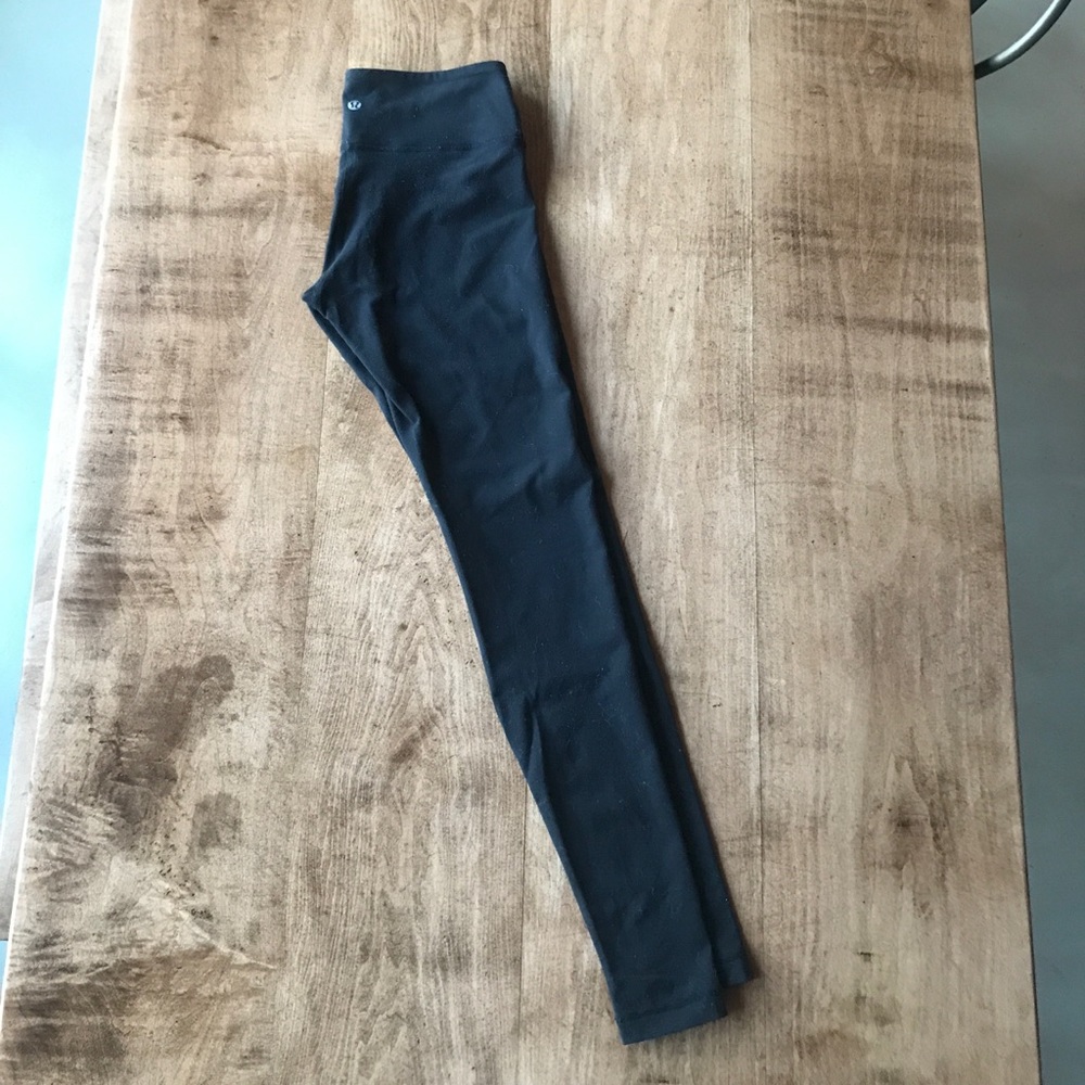 Lululemon Wunder Under Full-On Luon size 6